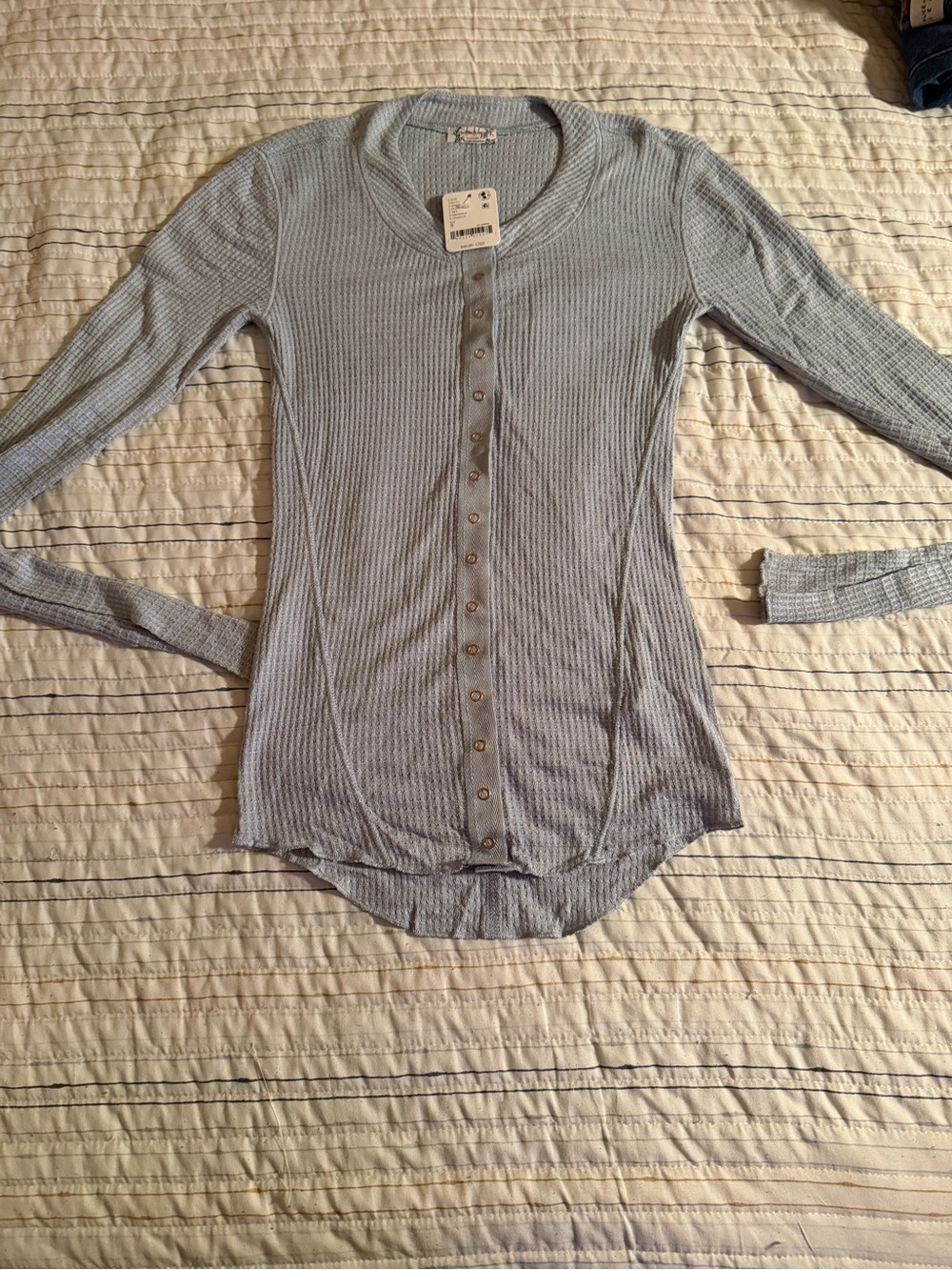 Free People Light Gray Waffle Knit Snap-Front Top - Picture 3 of 6